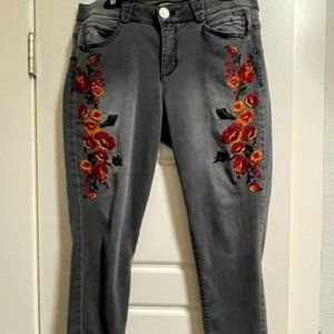 Democracy Embroidered Jeans Size 12